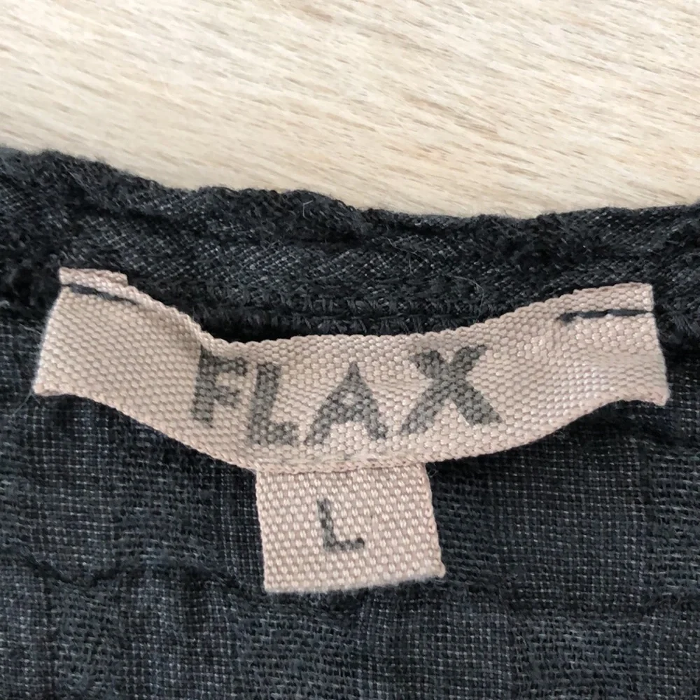 💫💫🤩 Textured high-low top 🤩💫💫 - Picture 3 of 6